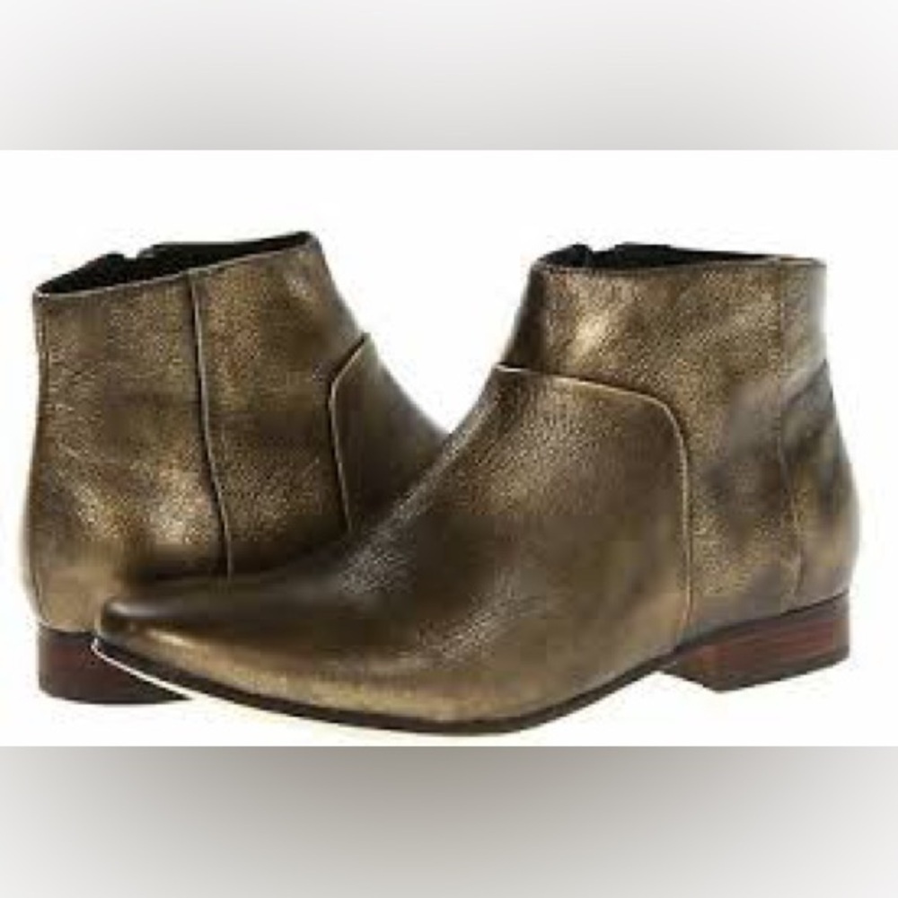 Cole Haan‎ Allen metallic gold ankle boots size 6.5